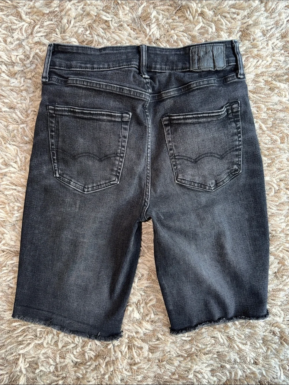 American Eagle Outfitters Black Airflex Mens Denim Shorts Distressed Size 30